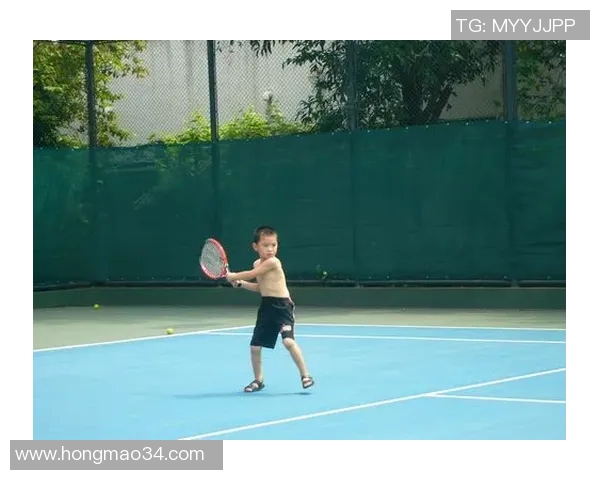 刘娜的网球人生：从青涩少女到职业选手的深度对话与成长故事