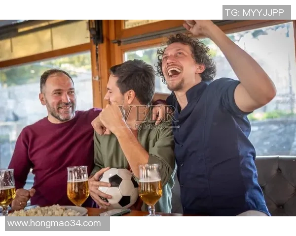 足球明星为何选择远离酒吧生活专注训练与职业发展之路 足球明星为何选择远离酒吧生活专注训练与职业发展之路